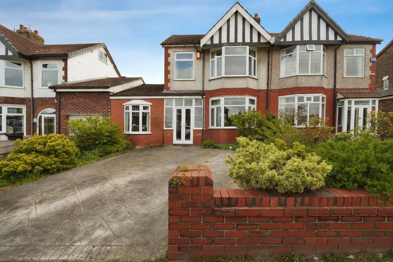 Manchester Road, Clifton, Swinton, Manchester, M27, photo 3
