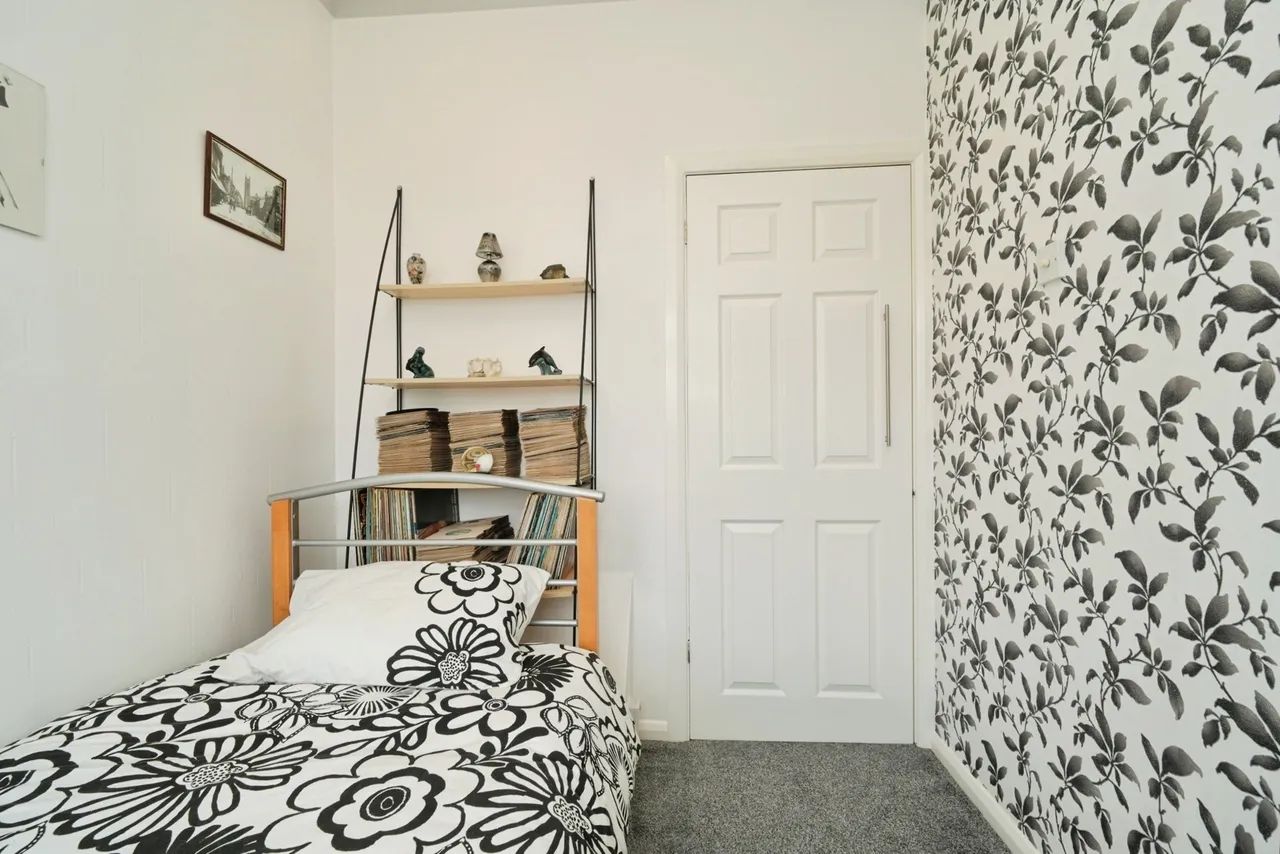 Manchester Road, Clifton, Swinton, Manchester, M27, photo 11