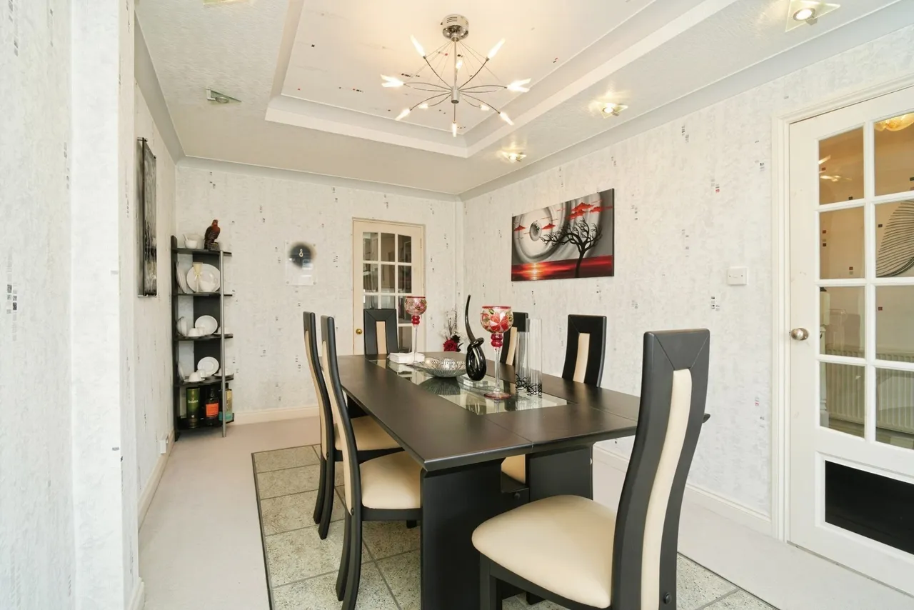 Manchester Road, Clifton, Swinton, Manchester, M27, photo 5