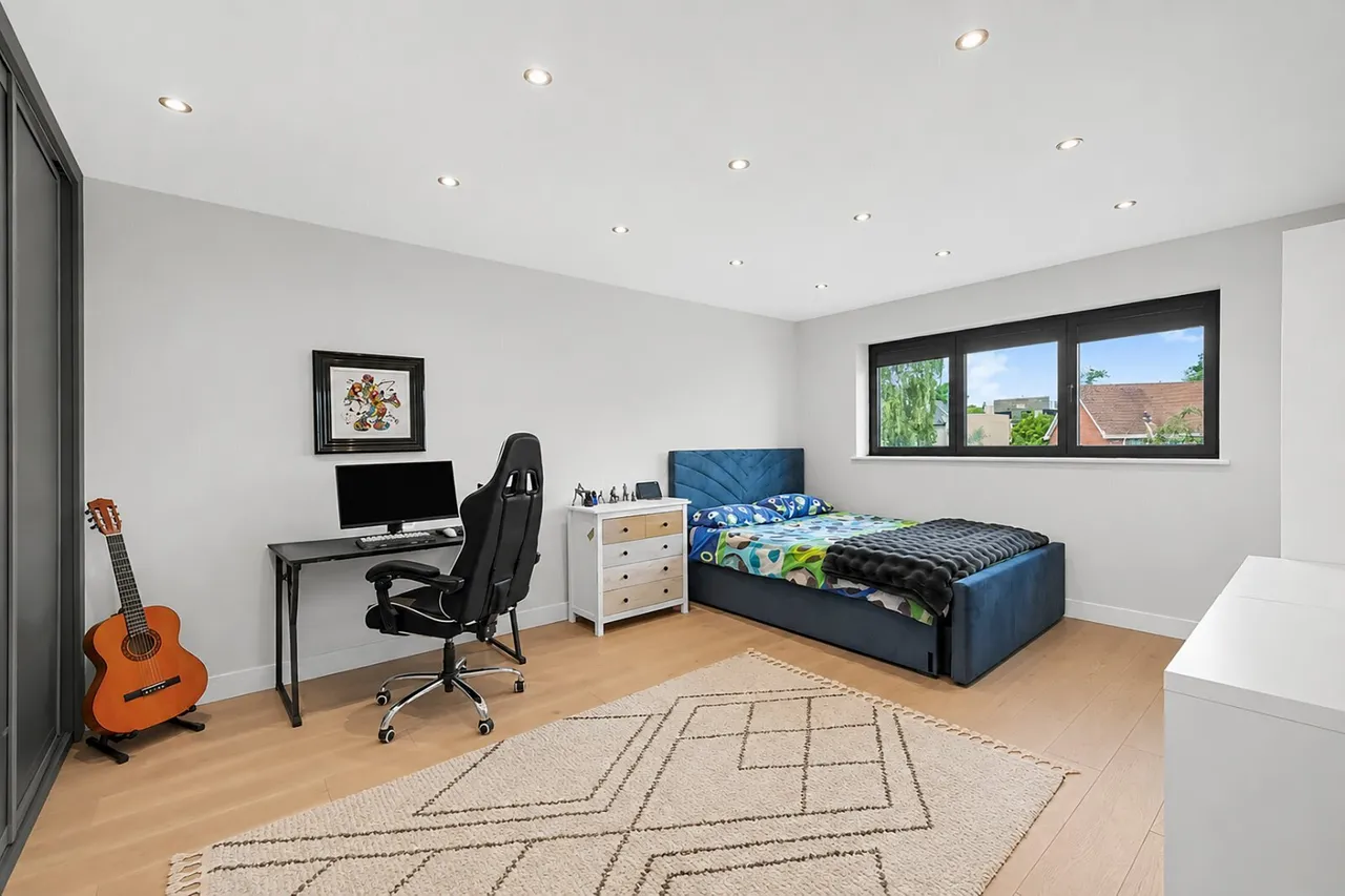 Ashfield Close, Richmond, TW10, photo 7