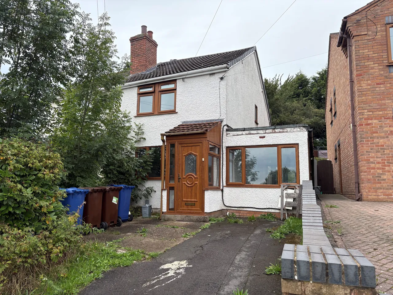 3 bed house to rent, Heath Gap Road, Cannock, WS11