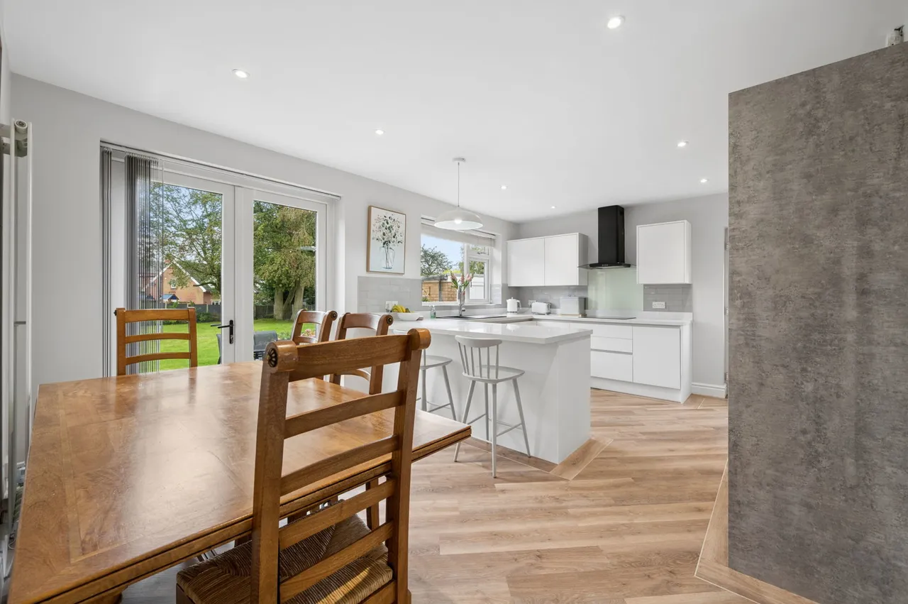 Stonefield, Longton, PR4, photo 4
