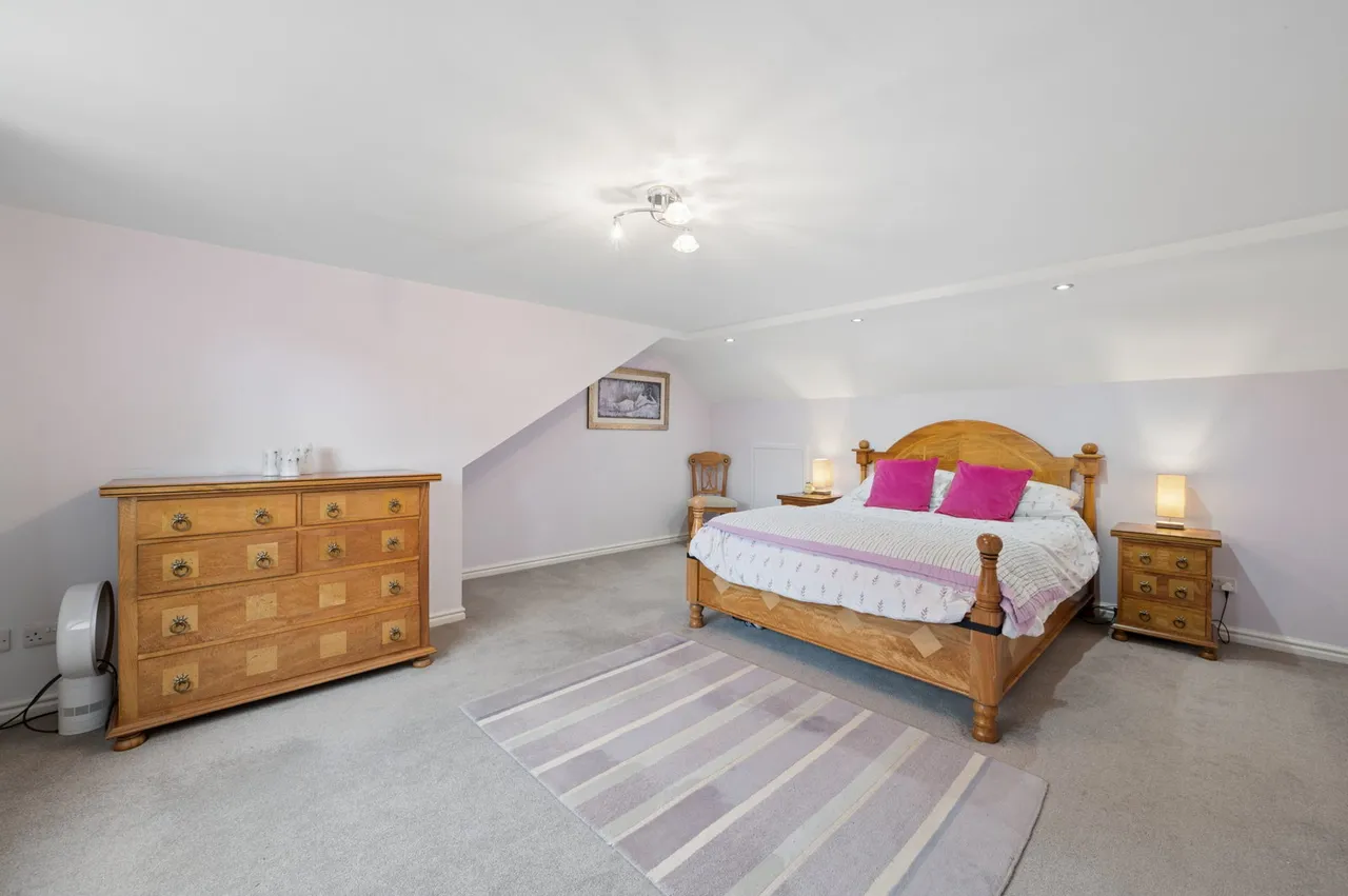 Stonefield, Longton, PR4, photo 8