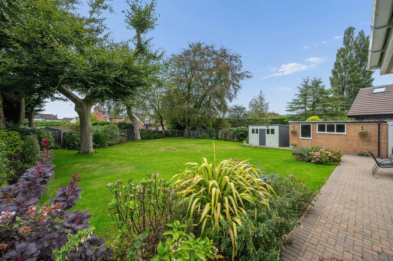 Stonefield, Longton, PR4, photo 15