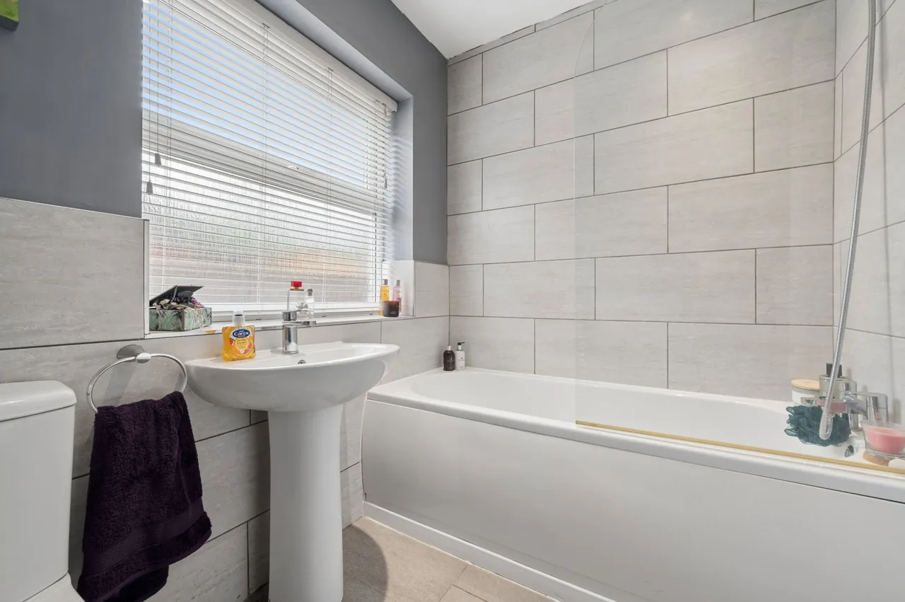Stonefield, Longton, PR4, photo 7