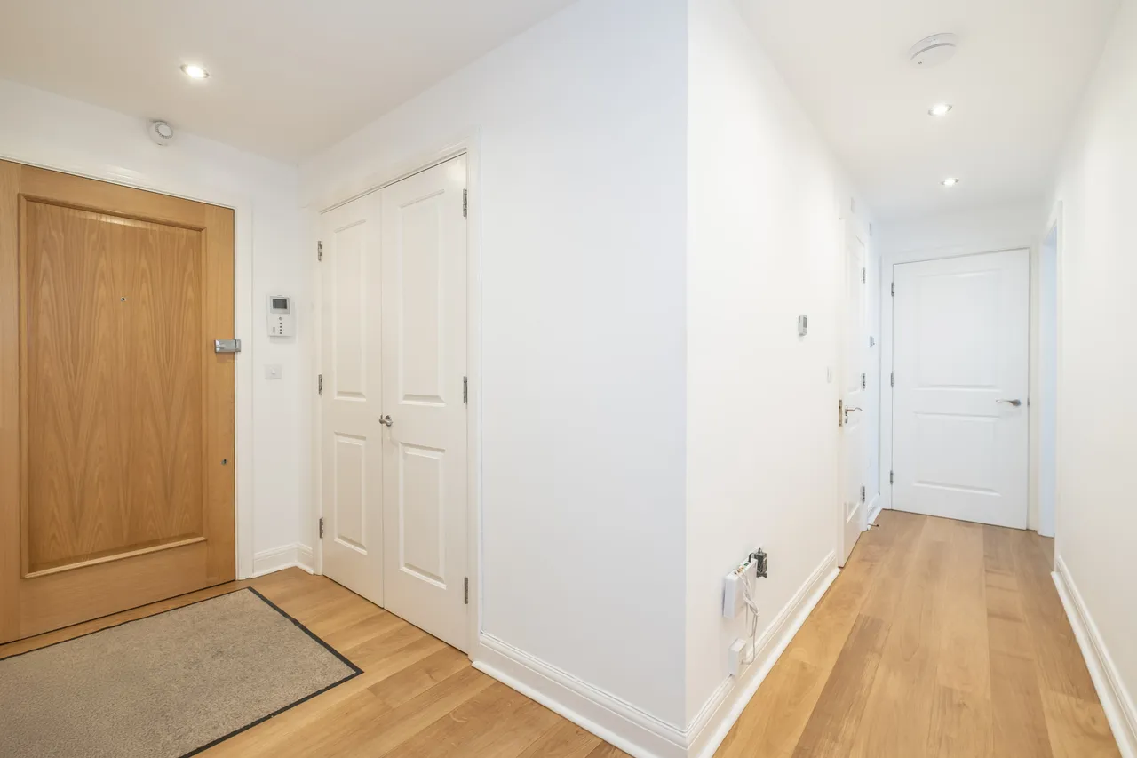 Magdalen Road, London, SW18, photo 7