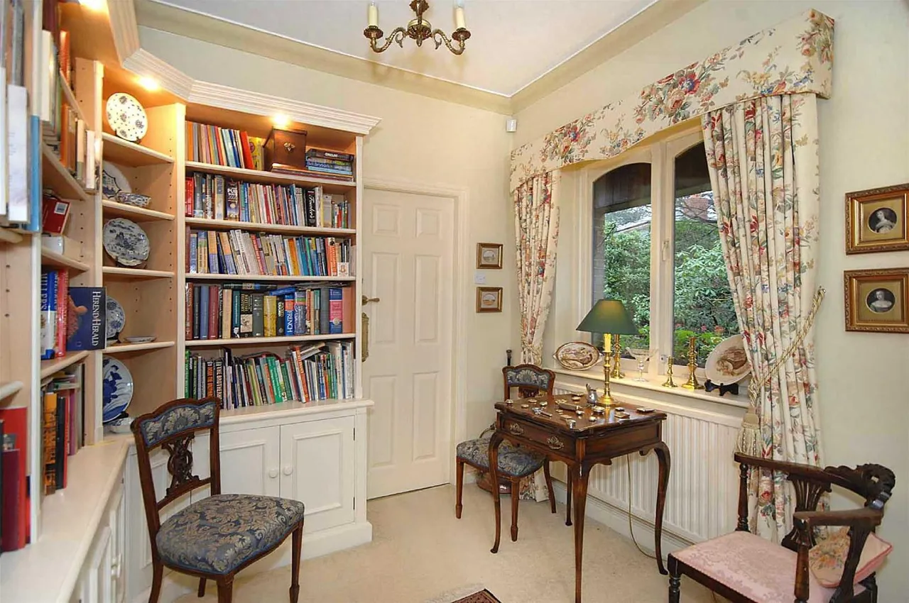 Castle Hill, Prestbury, photo 7