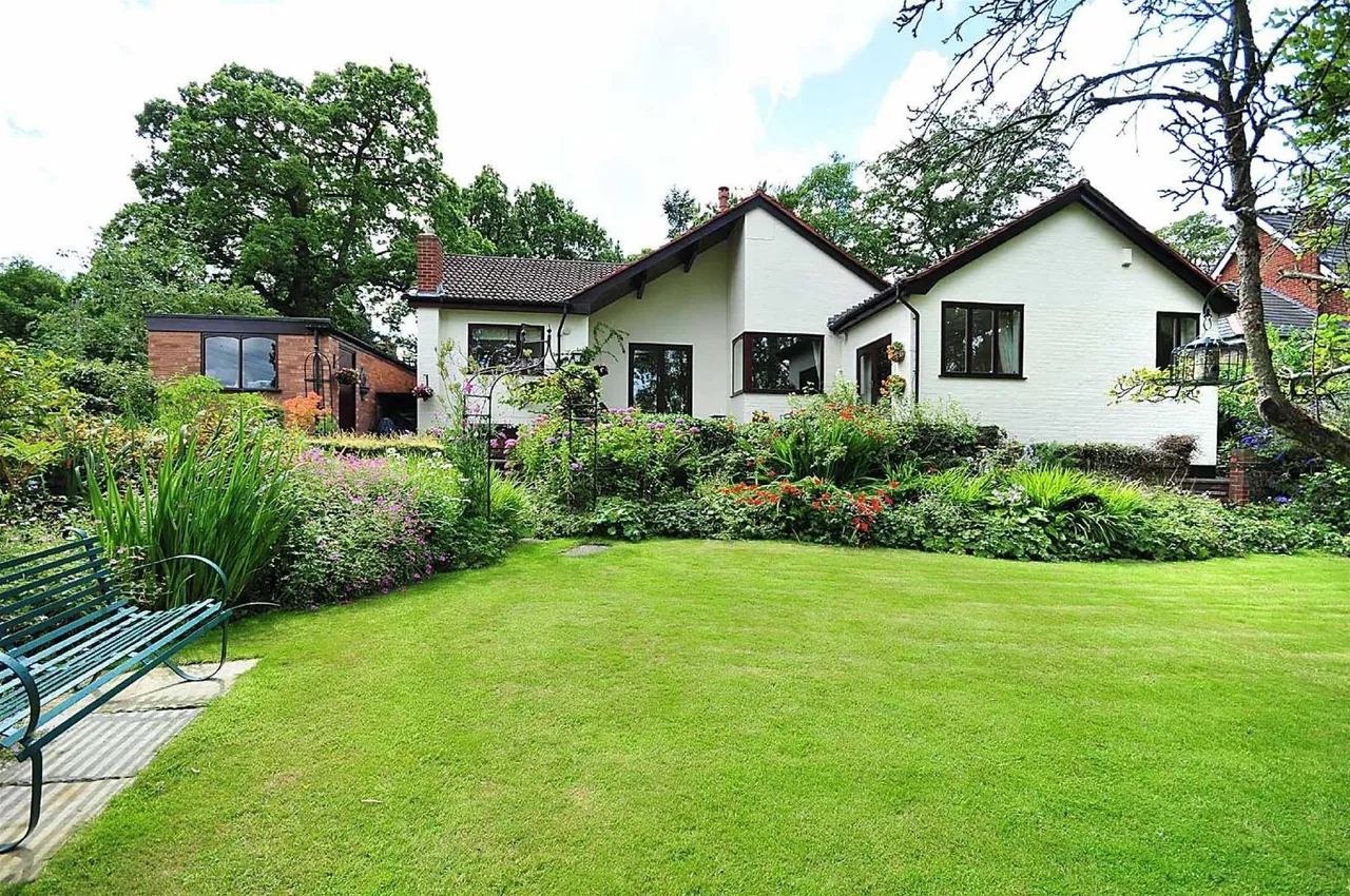 Castle Hill, Prestbury, photo 11