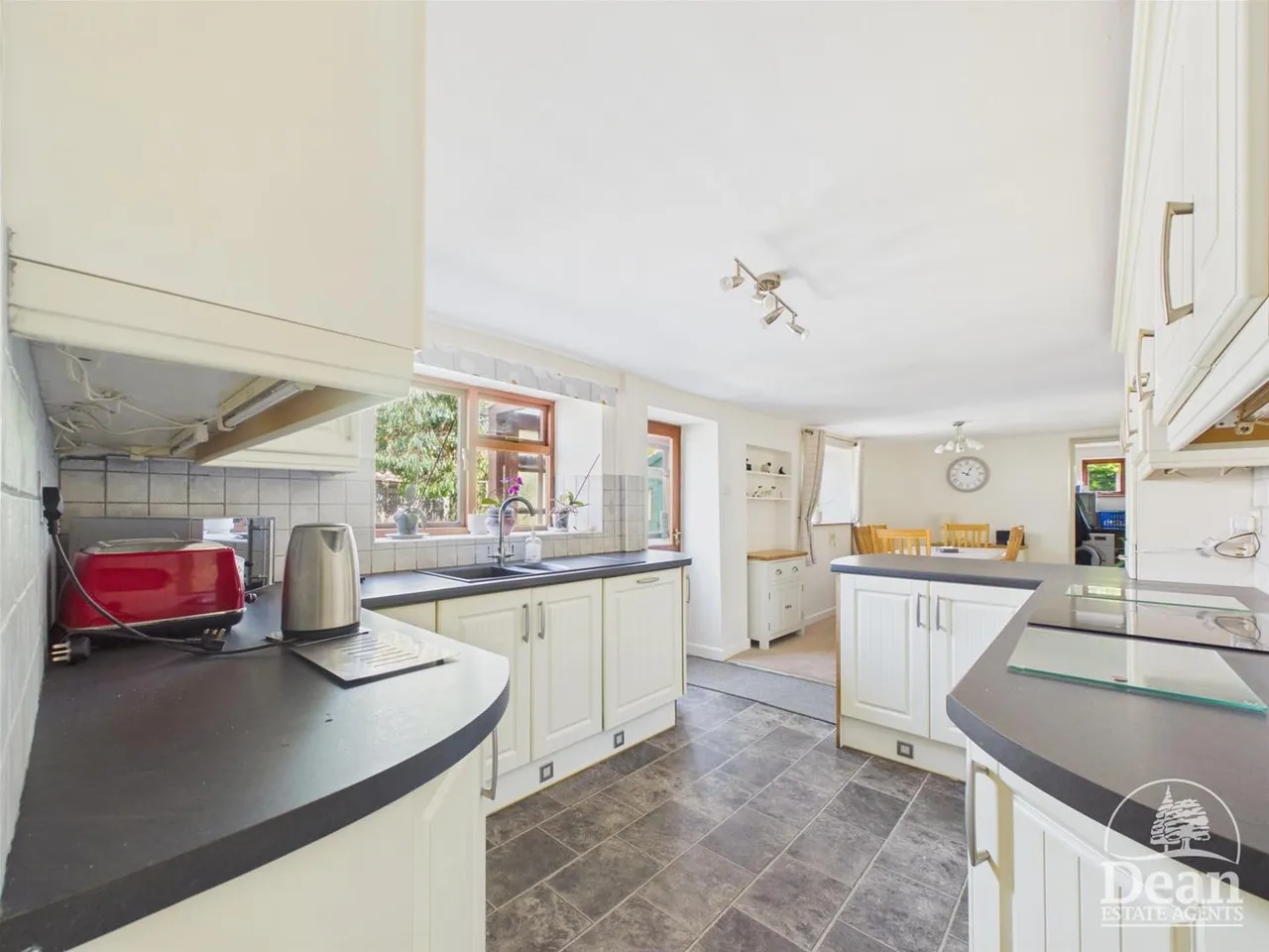 The Ryelands Bream, Lydney, GL15, photo 8
