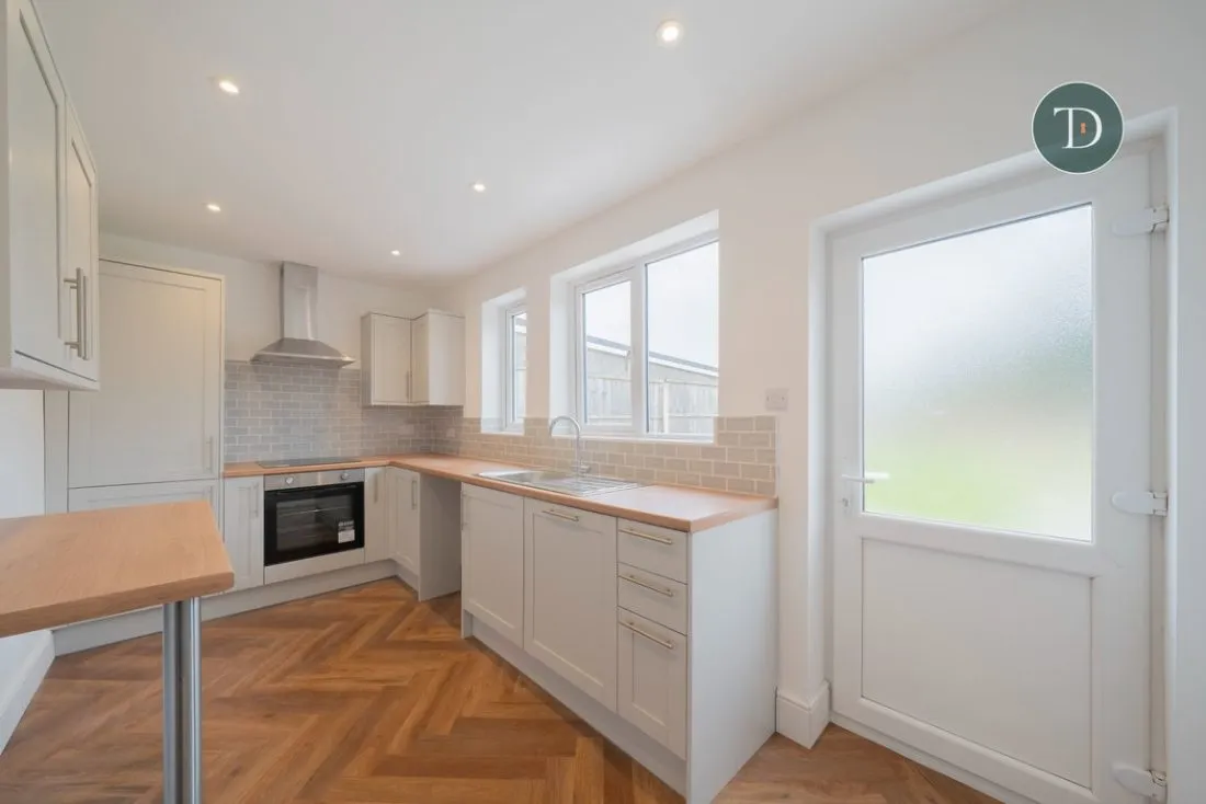 Hawthorn Road, Little Sutton, CH66 1PT, photo 10