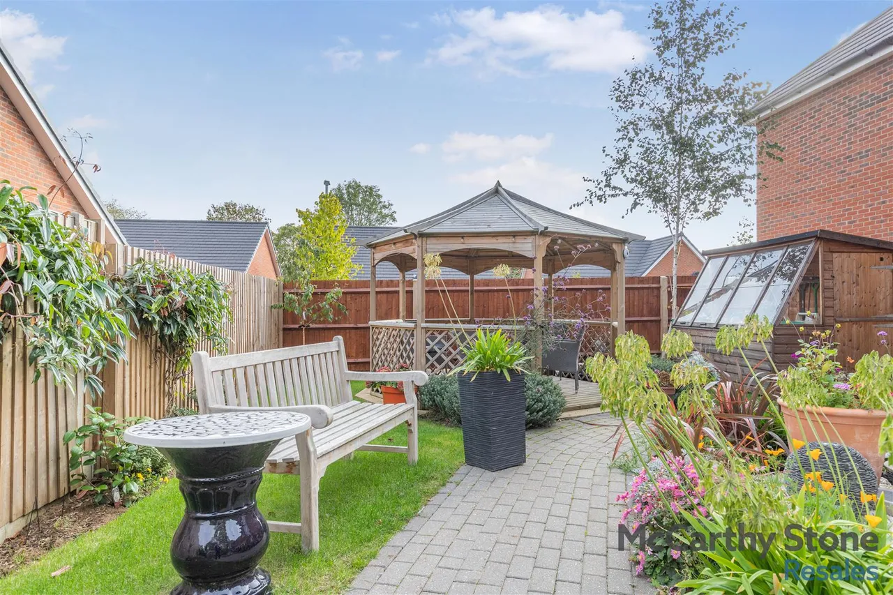 Teedon Lane, Olney, MK46, photo 21
