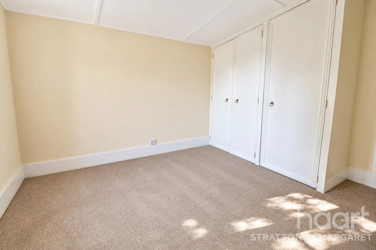 Silver Street, Malmesbury, SN16, photo 13
