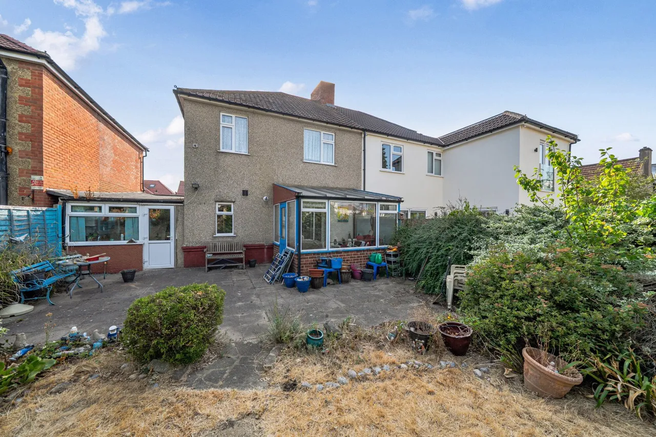 Danson Crescent, DA16, photo 11