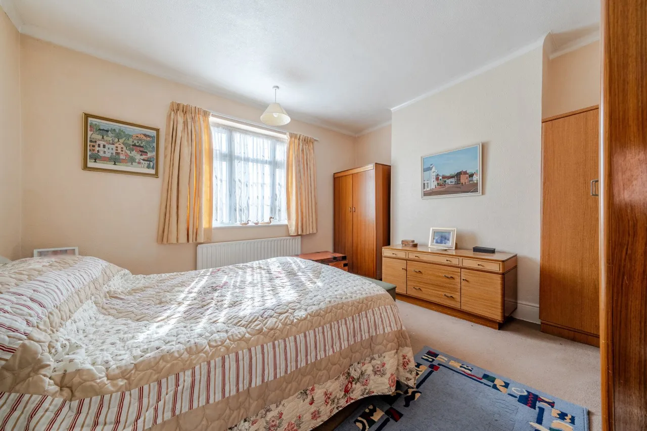 Danson Crescent, DA16, photo 7