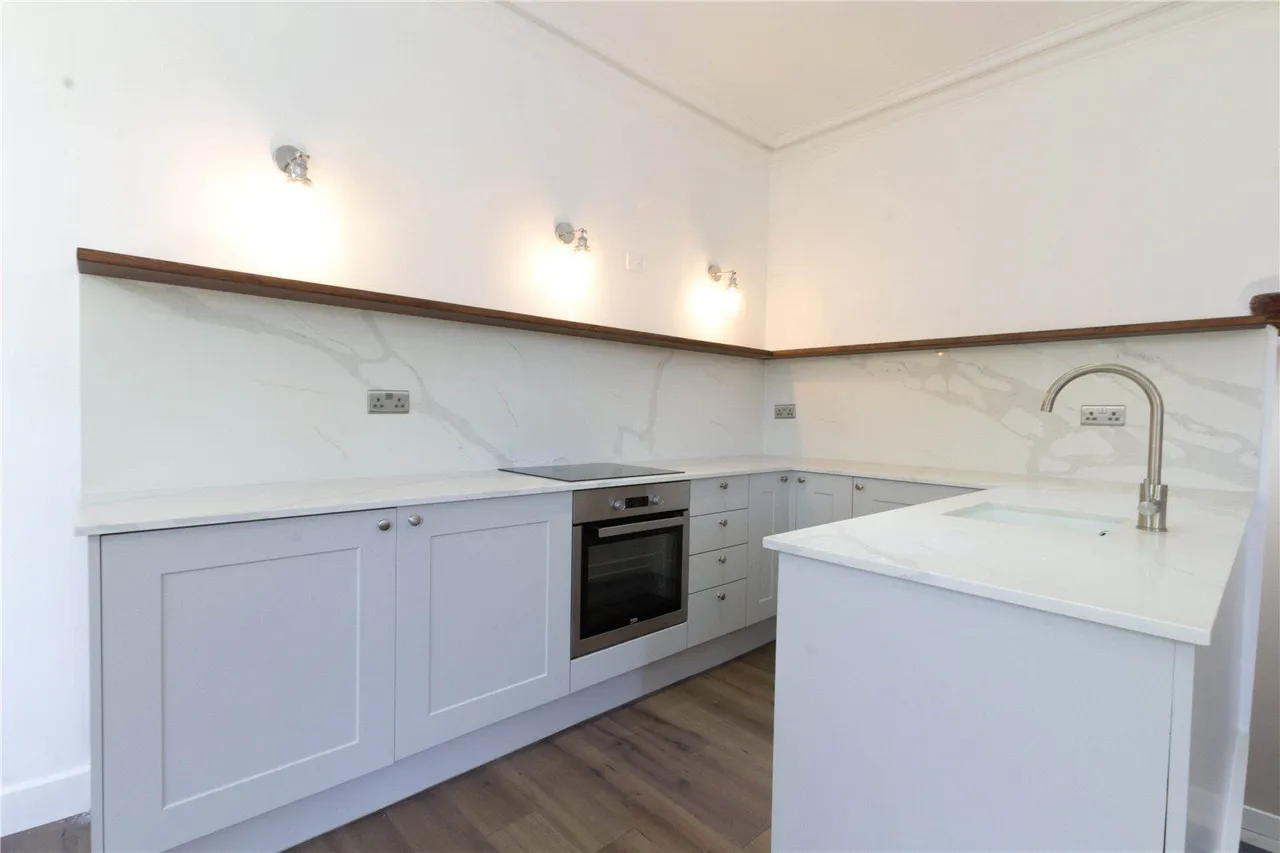 Station Road, Holmfirth, HD9, photo 4