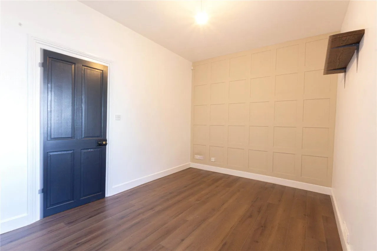 Station Road, Holmfirth, HD9, photo 13