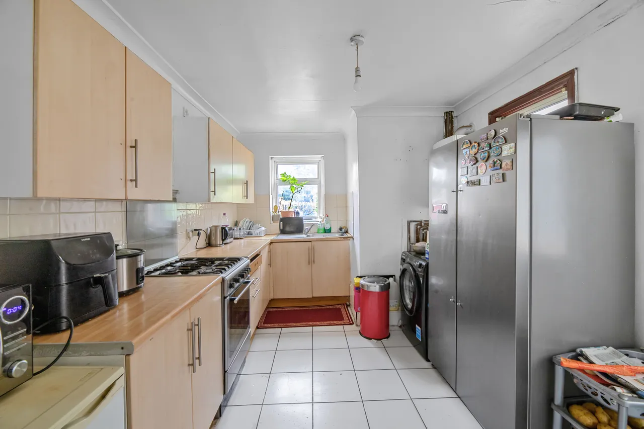 Mortlake Road, Ilford, IG1, photo 3