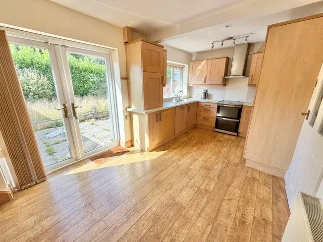 Broadley Grove, Halifax, HX2, photo 2