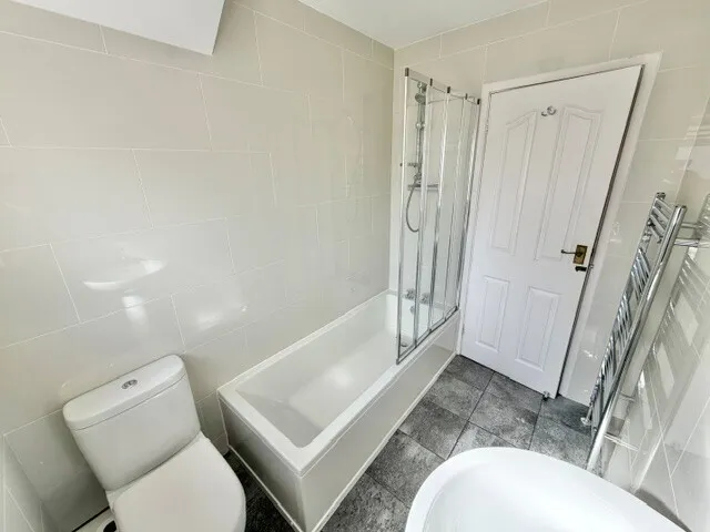 Broadley Grove, Halifax, HX2, photo 12