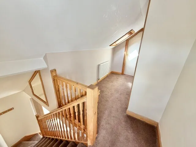 Broadley Grove, Halifax, HX2, photo 17
