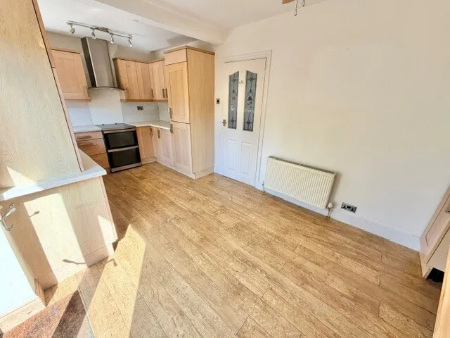 Broadley Grove, Halifax, HX2, photo 7