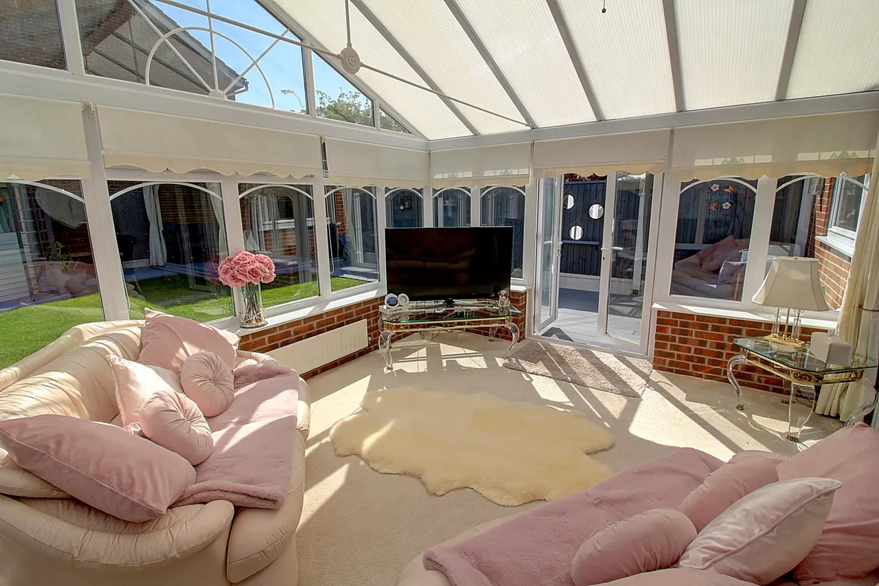 Clovelly Way, Nuneaton, CV11, photo 4