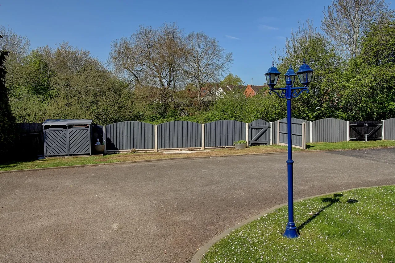 Clovelly Way, Nuneaton, CV11, photo 2