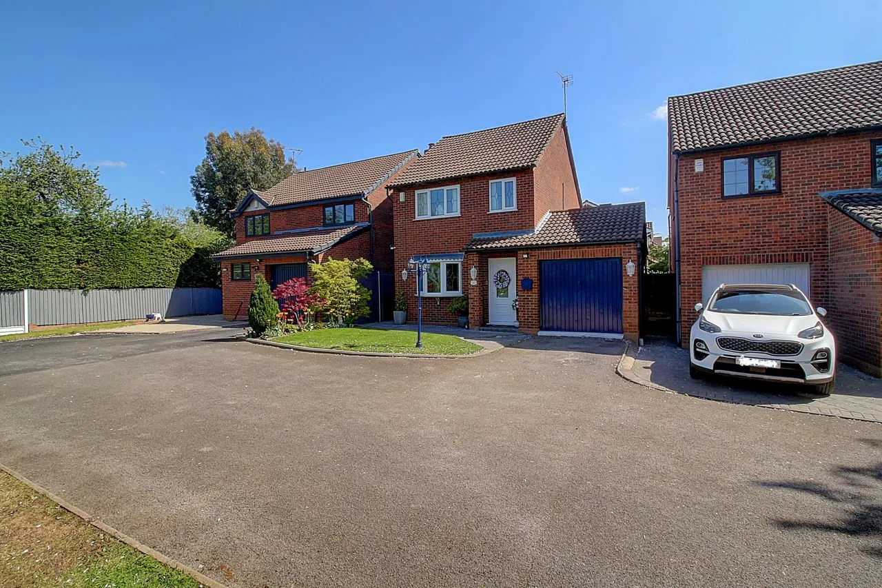 Clovelly Way, Nuneaton, CV11, photo 26