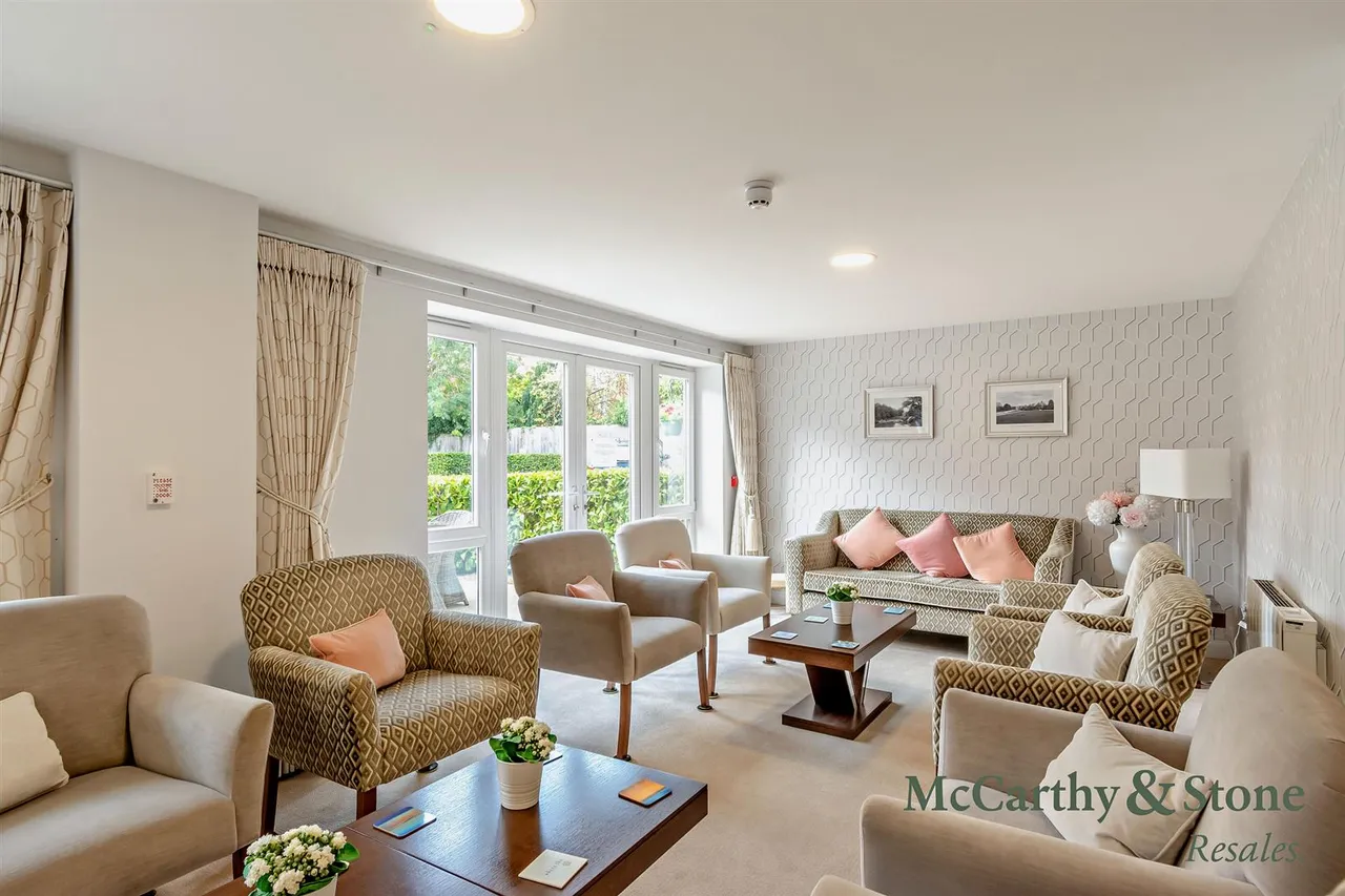 Pinewood Gardens, Tunbridge Wells, TN4, photo 19