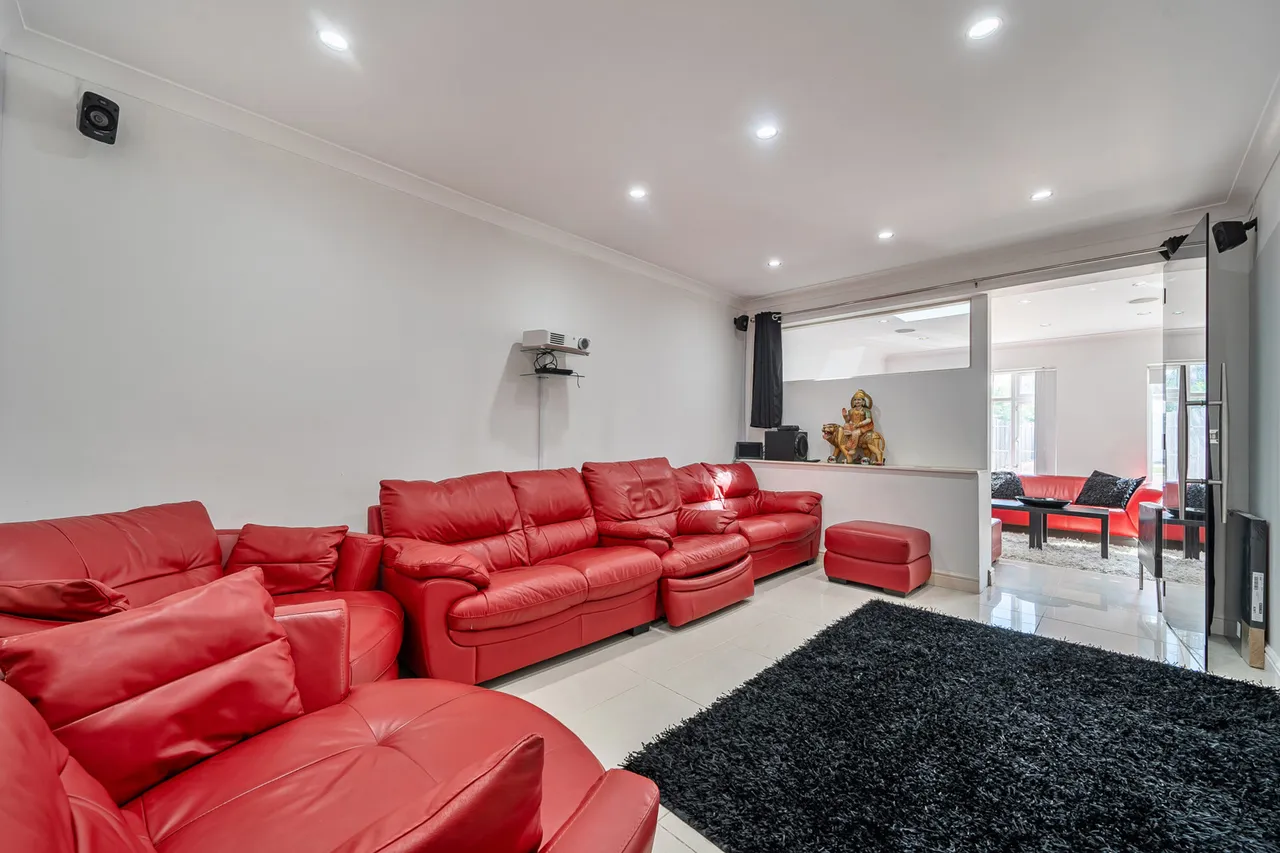 Sedgecombe Avenue, Harrow, HA3, photo 8