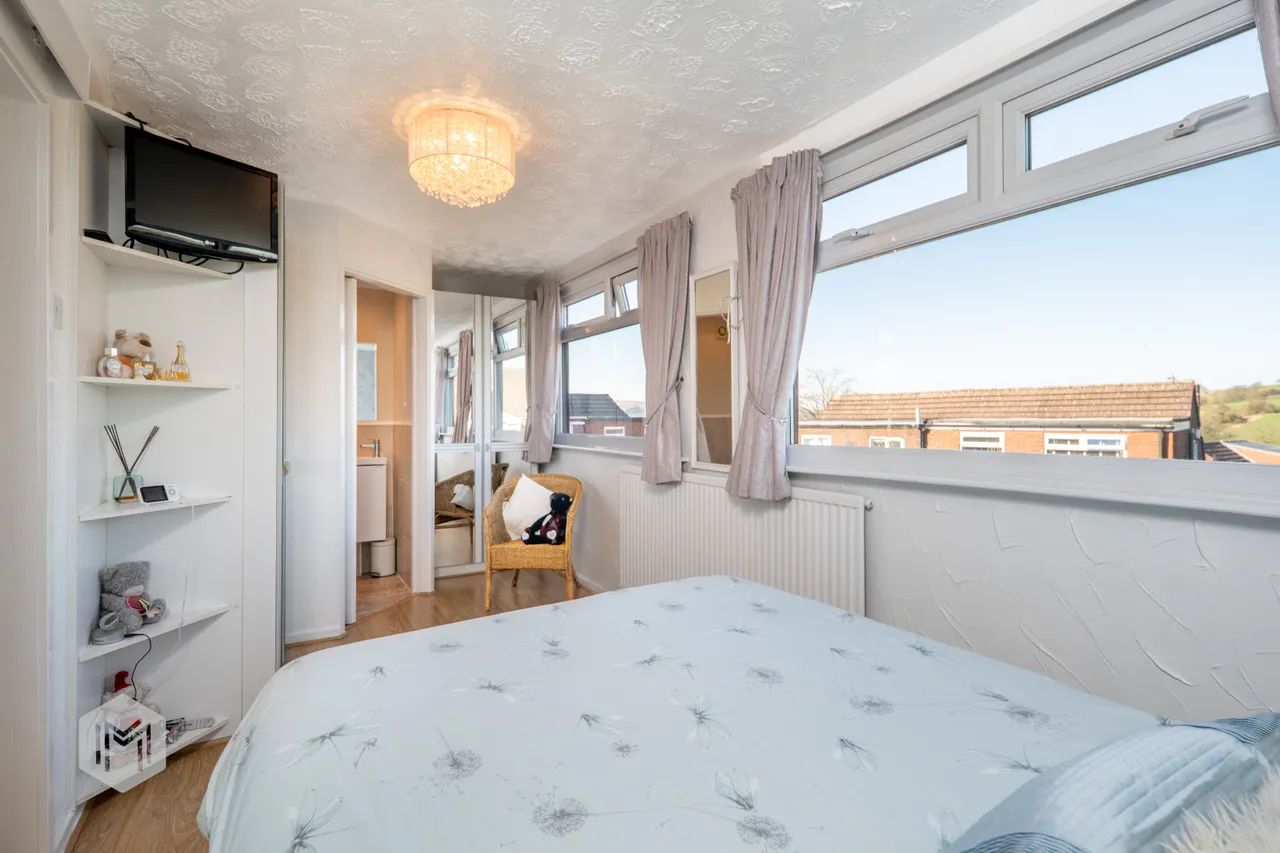 Highfield Avenue, Bolton, BL2 4EZ, photo 17
