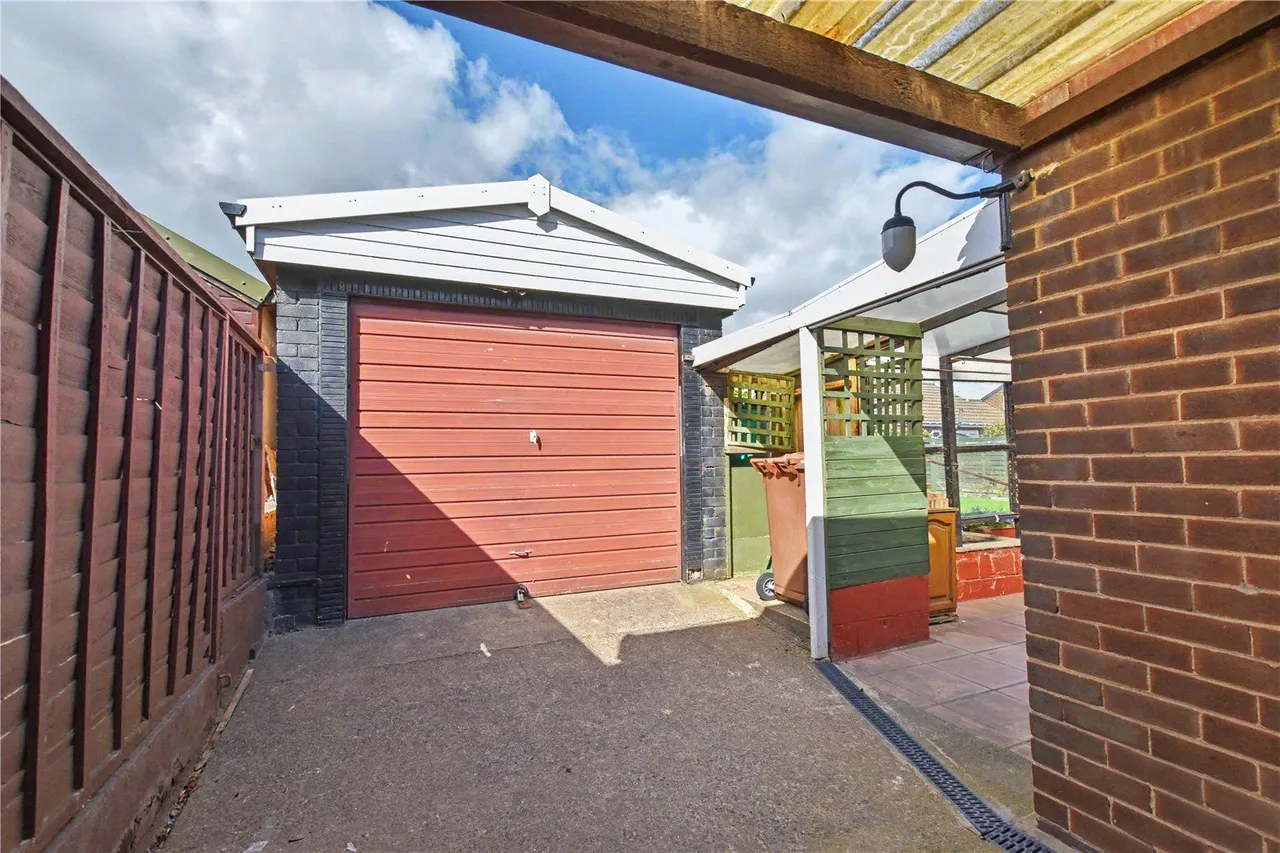Croft House Avenue, Morley, LS27, photo 14