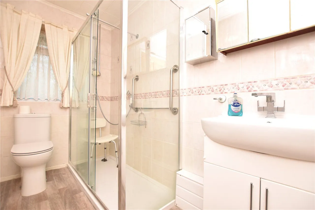 Croft House Avenue, Morley, LS27, photo 9