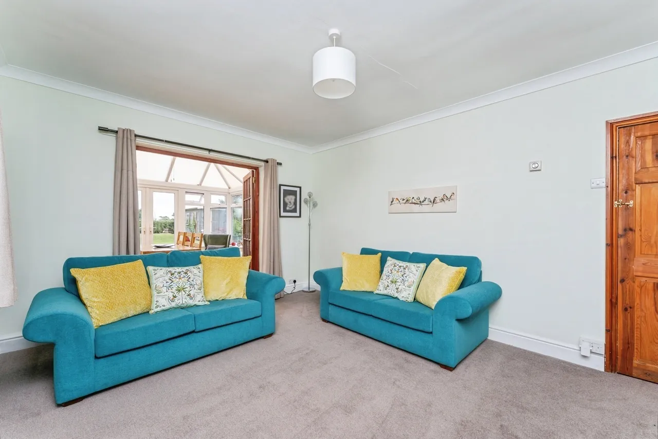 Chester Road, Bridge Trafford, CH2, photo 5