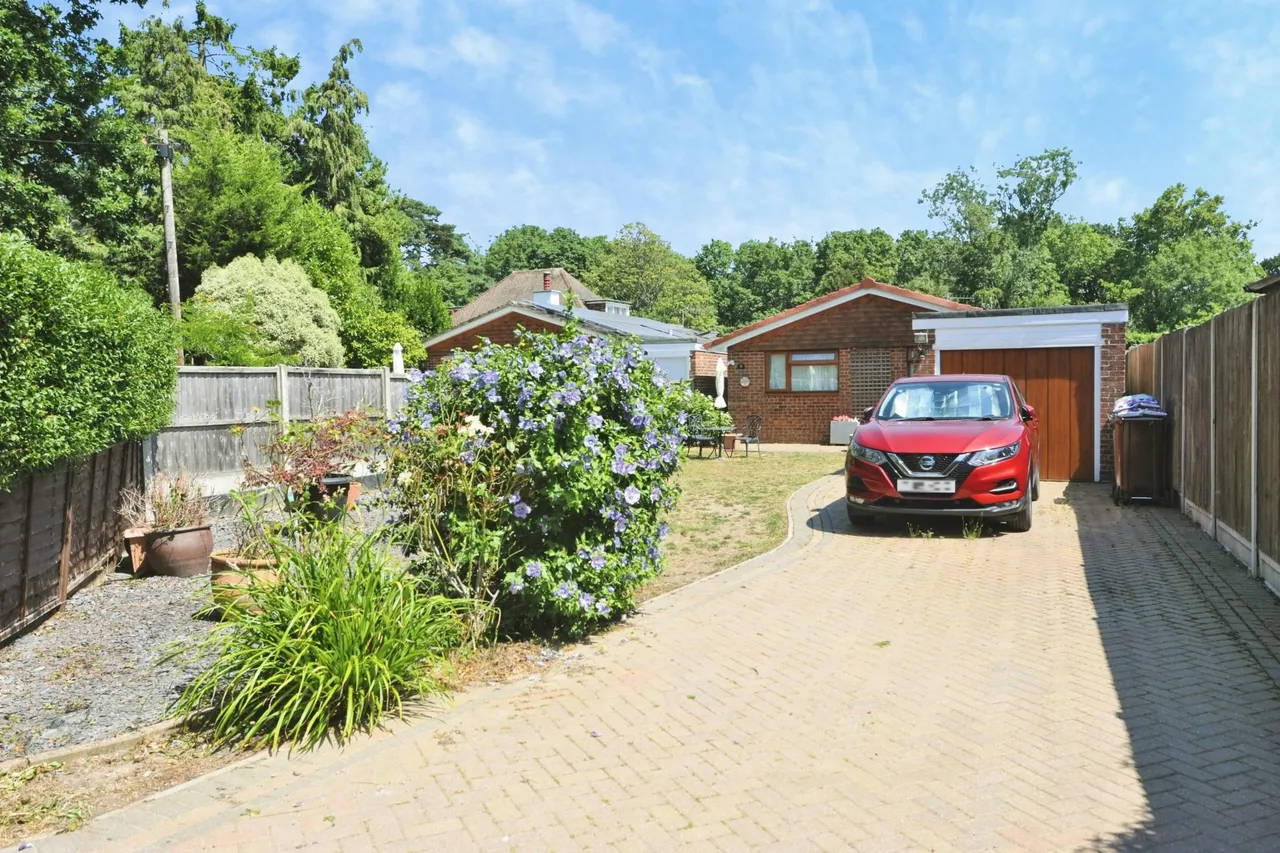 2 bed house for sale, Silverhill Avenue, St. Leonards-on-sea, TN37