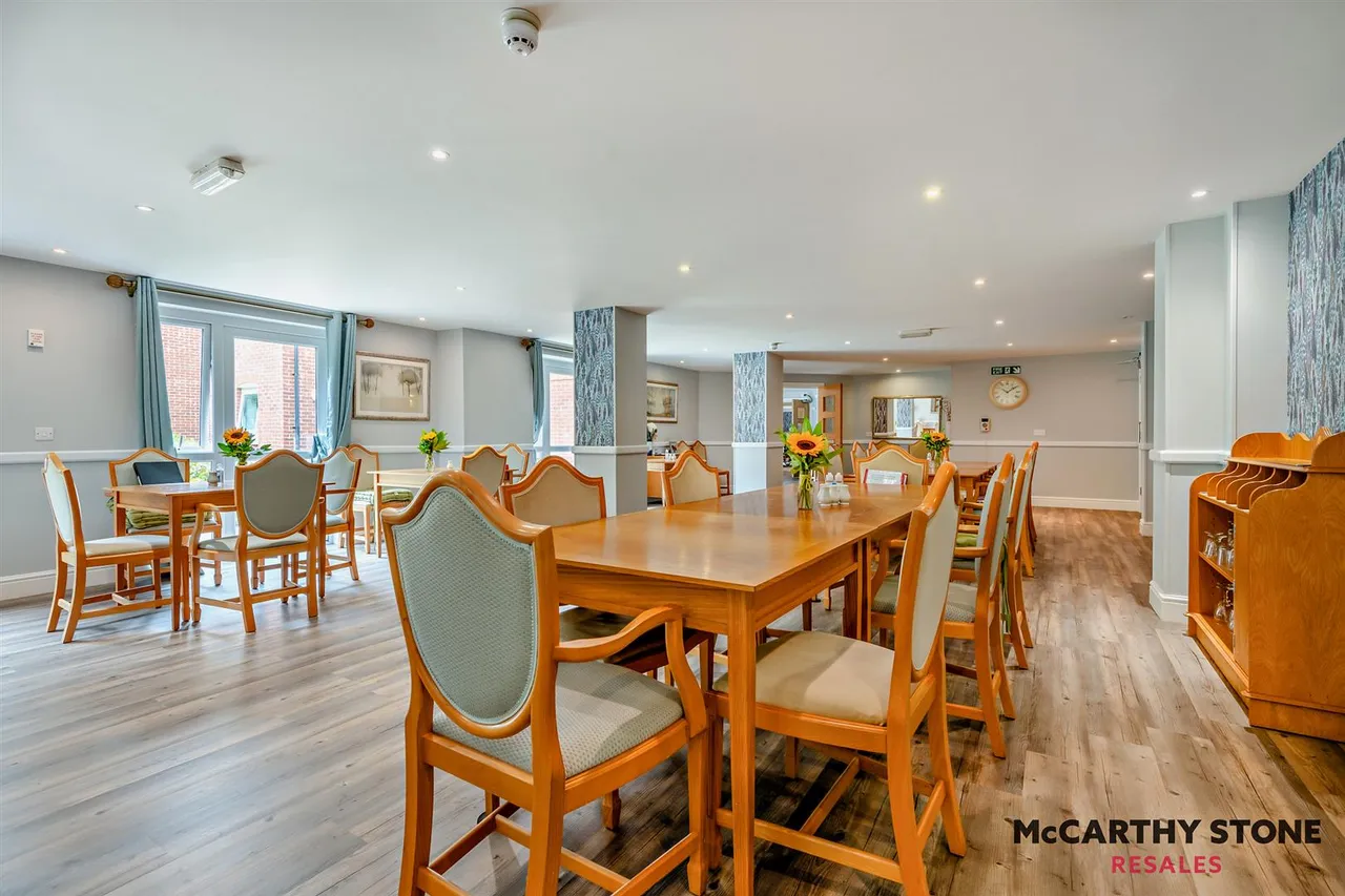 Ringwood Road, Ferndown, BH22, photo 8