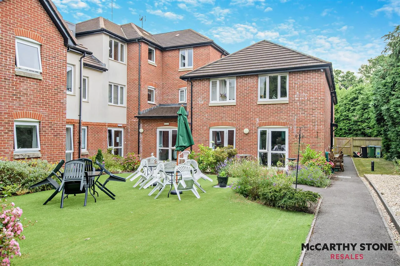 Ringwood Road, Ferndown, BH22, photo 19
