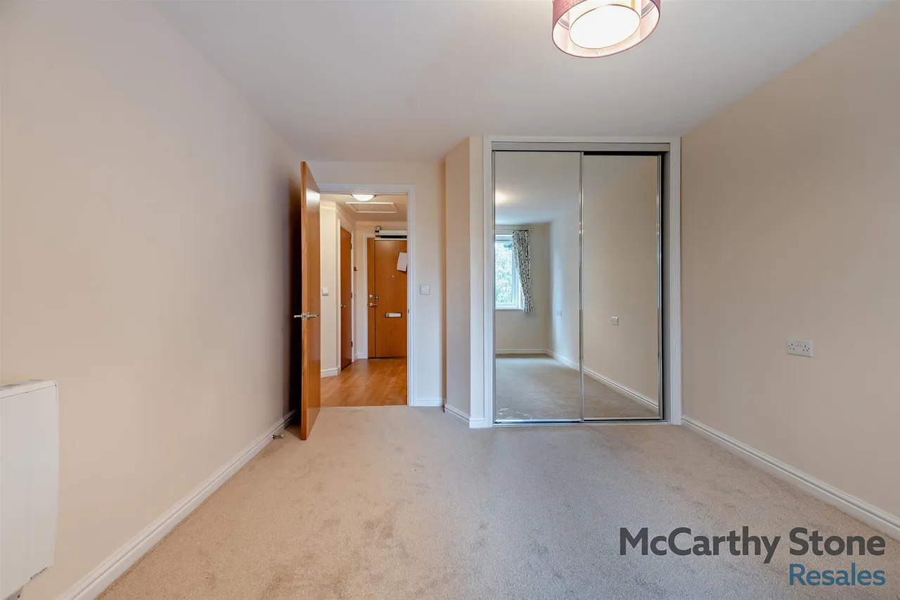 Ringwood Road, Ferndown, BH22, photo 5