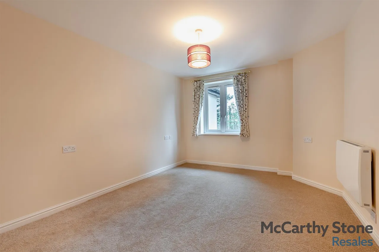 Ringwood Road, Ferndown, BH22, photo 12