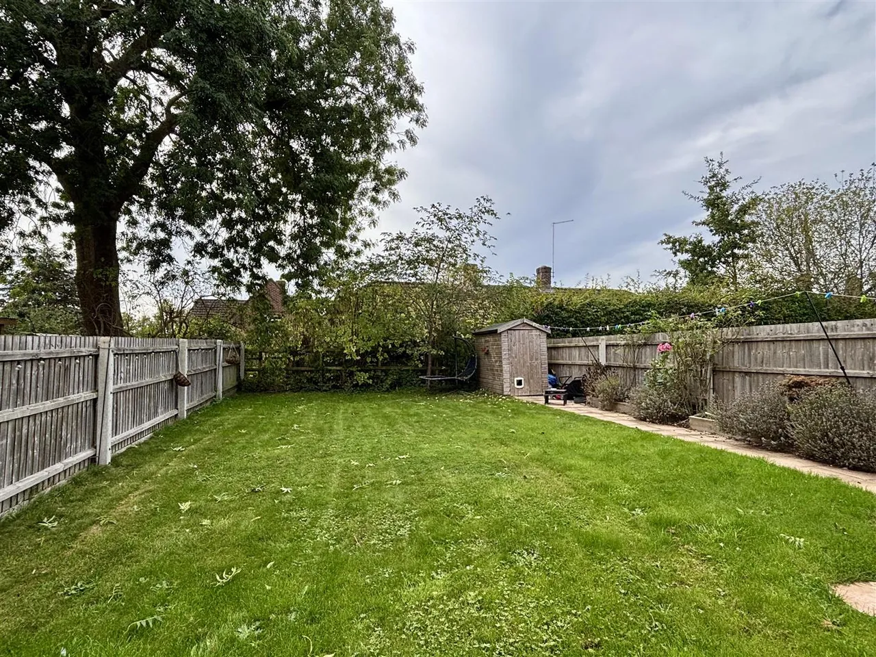 Chestnut Close, Marnhull, photo 2