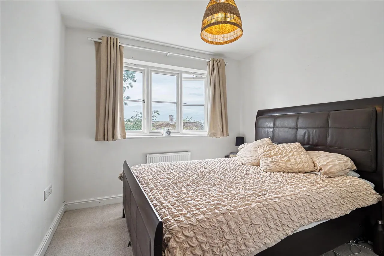 Chestnut Close, Marnhull, photo 8