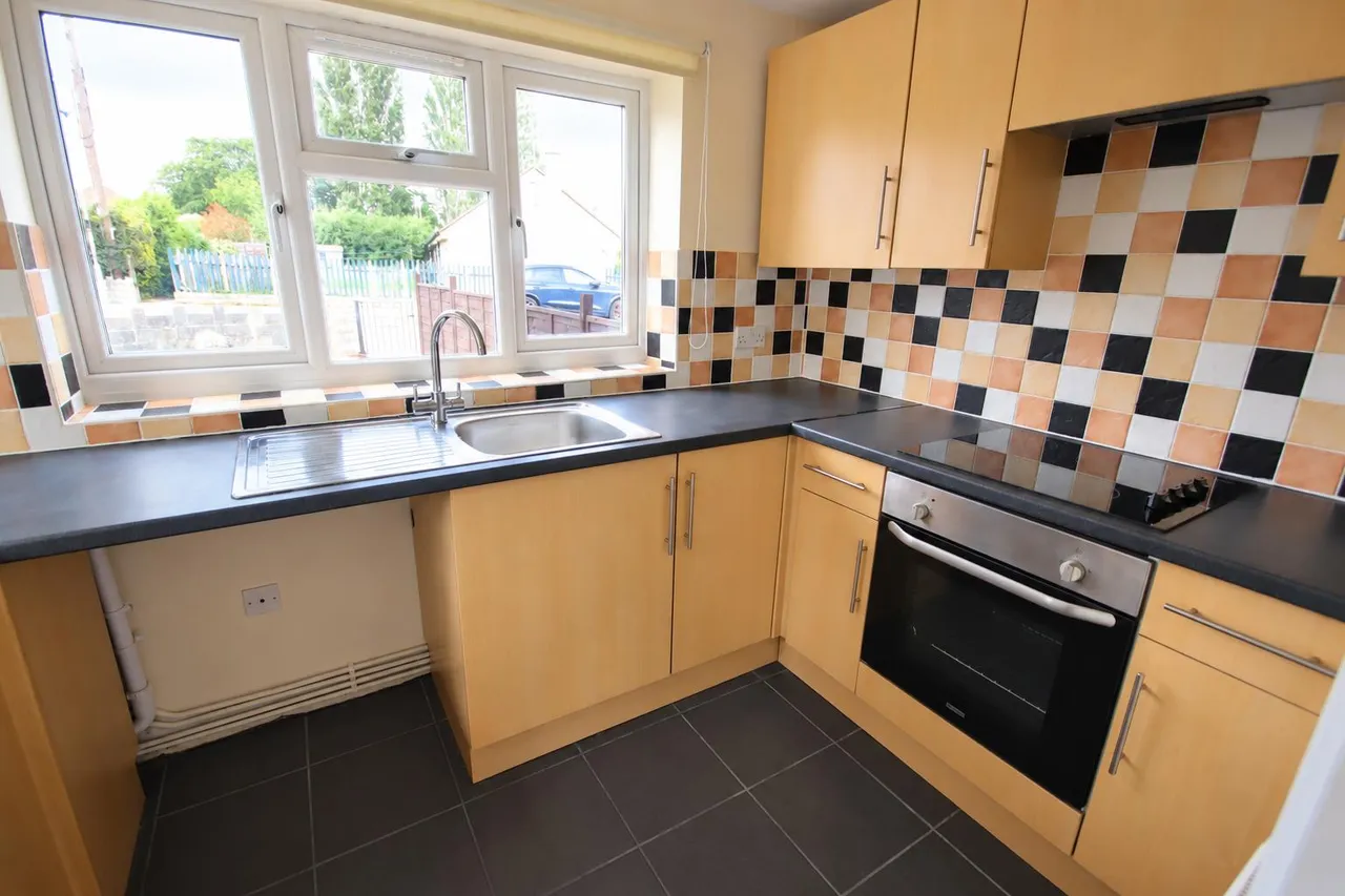 Allington Way, Chippenham, photo 2