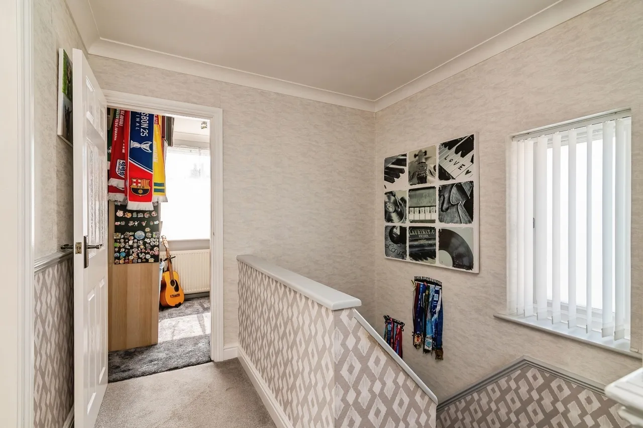 First Avenue, Carlton, Nottingham, Nottinghamshire, NG4, photo 10