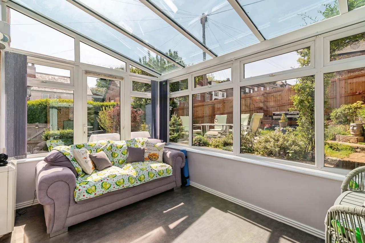 First Avenue, Carlton, Nottingham, Nottinghamshire, NG4, photo 8