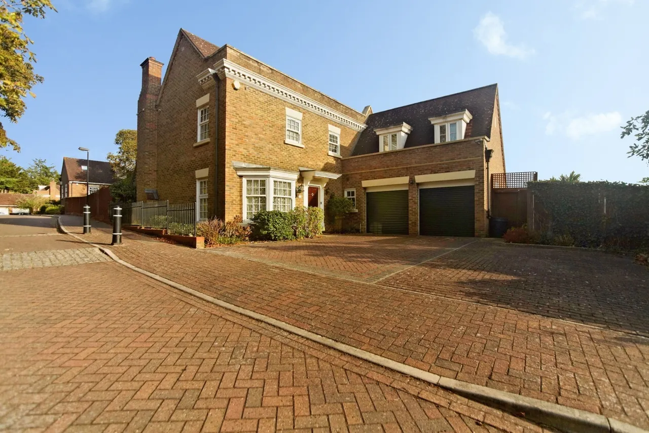 Dickenswood Close, London, SE19, photo 2