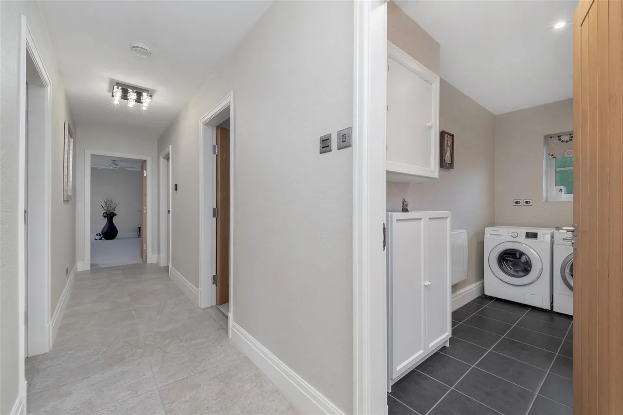 Castle Hill Court, Macclesfield, photo 13
