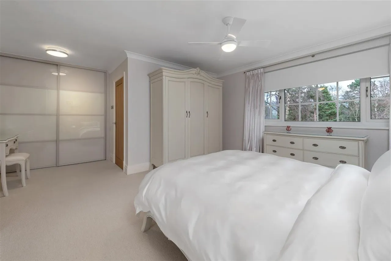 Castle Hill Court, Macclesfield, photo 7