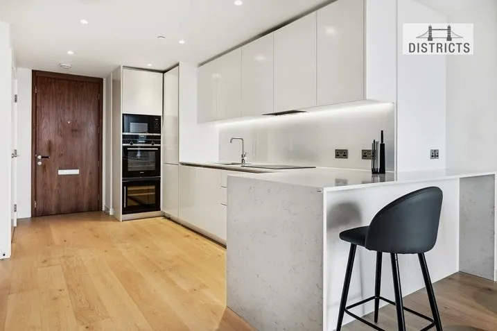 Hampton Tower, South Quay Plaza, E14, photo 17