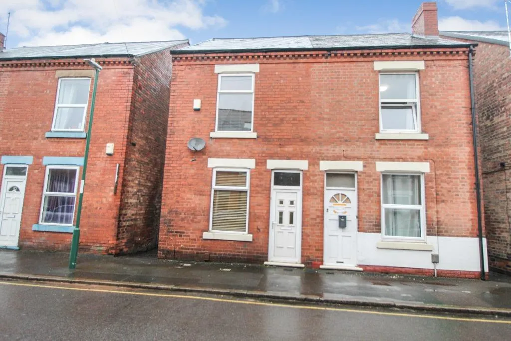 4 bed house for sale, City Road, Dunkirk, NG7