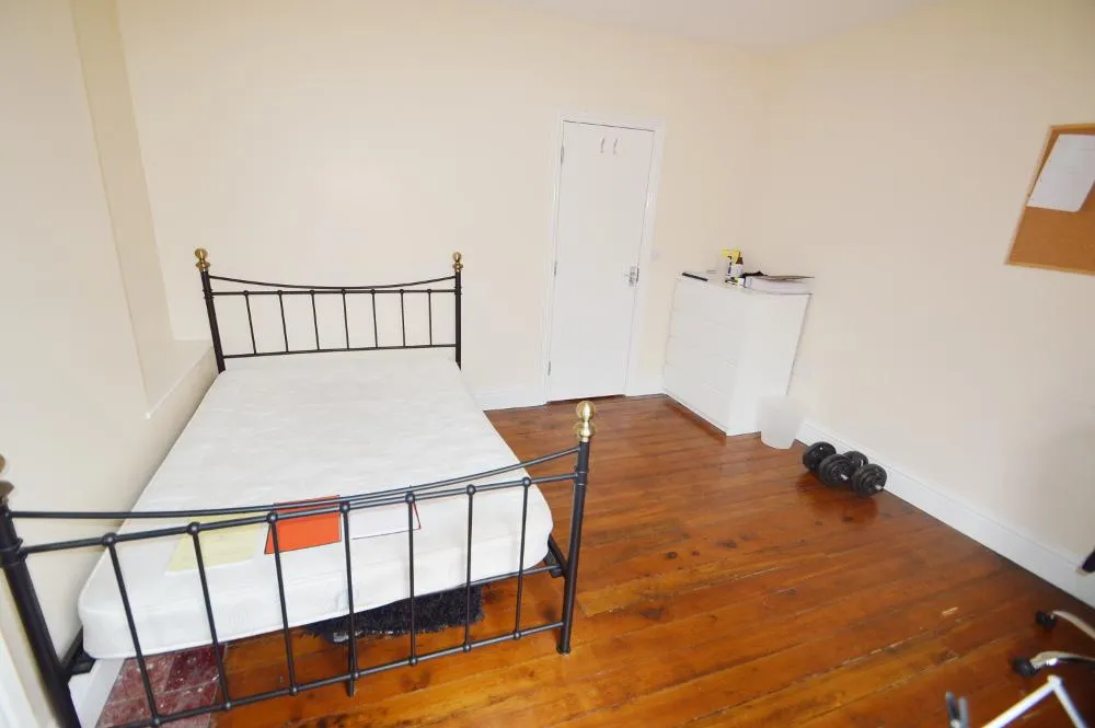 City Road, Dunkirk, NG7, photo 7